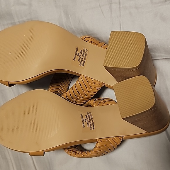 NIB Steve Madden heels size 8 - Picture 8 of 9